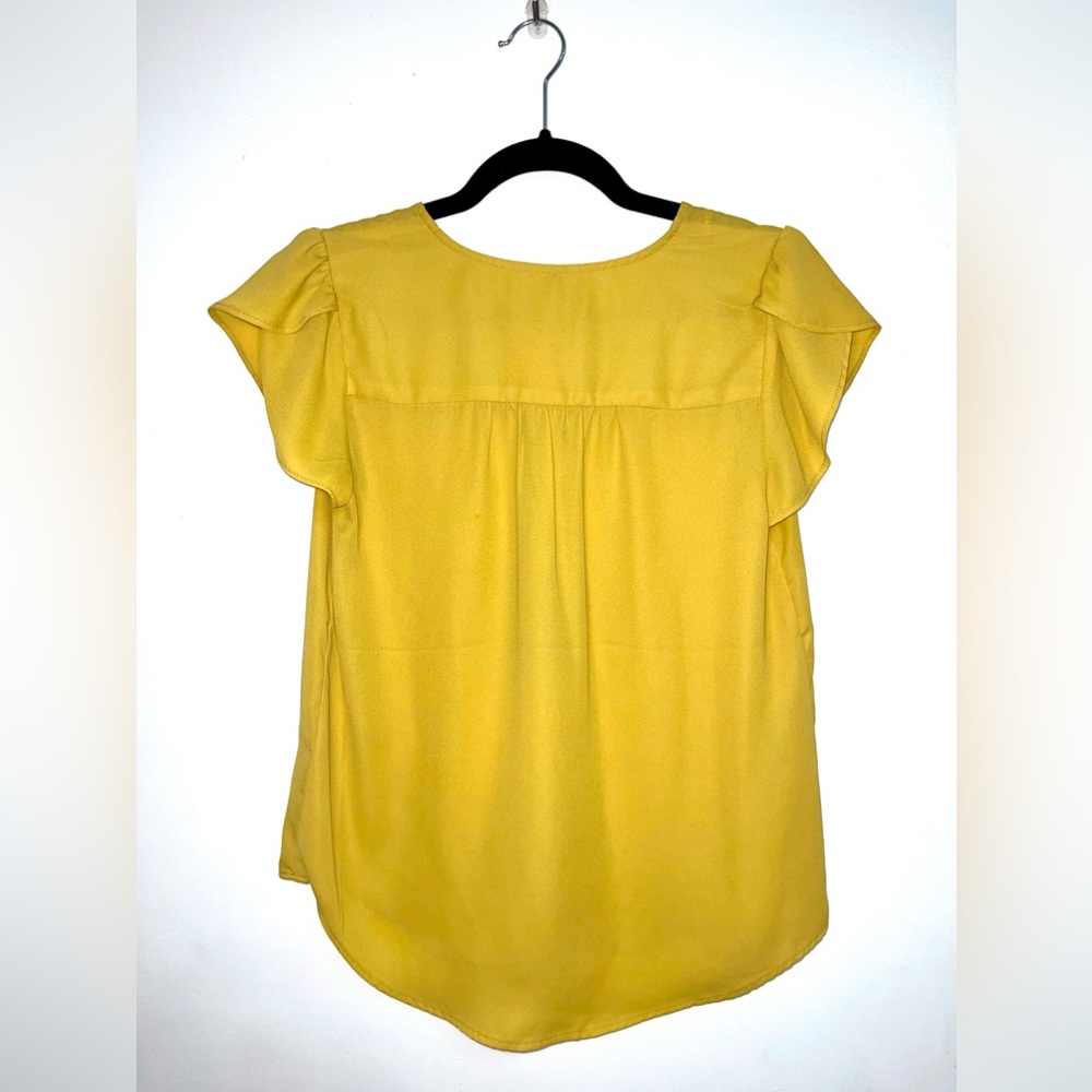 Yellow Topπ» - Picture 3 of 3